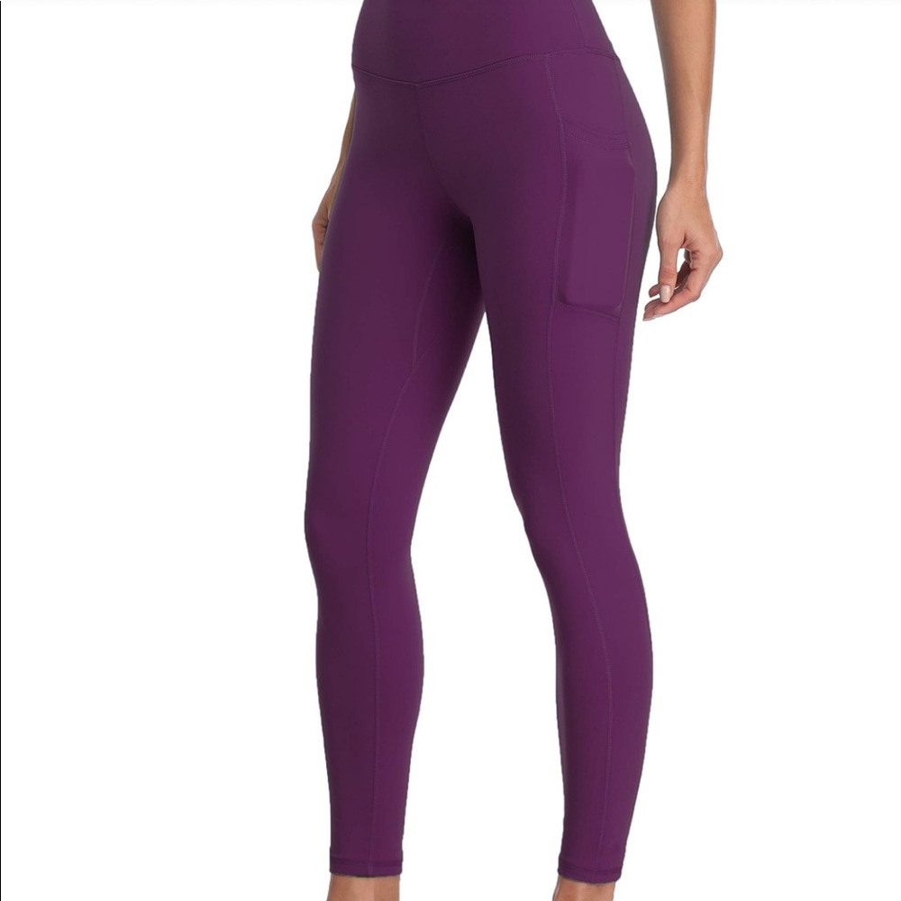 Colorfulkoala leggings w/ pockets size medium